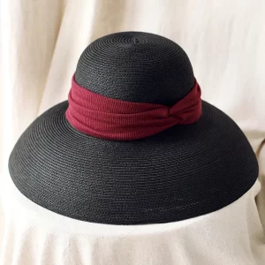 Elegant Black Straw Woven Beach Holiday Floppy Sun Hat